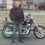 Netter Single-Biker sucht nette, attraktive Single-Sozia oder Selbstbikerin für nette Touren