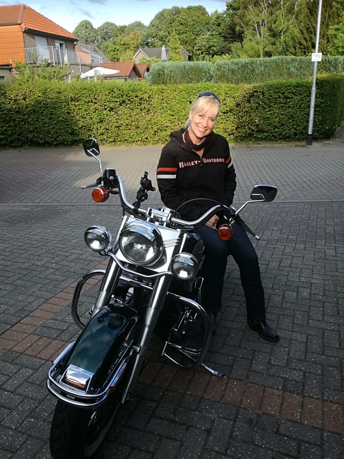 HD Bikerin sucht Gleichgesinnte – Nordrhein-Westfalen – Deutschland