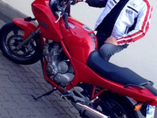 Bikerinnen kennenlernen