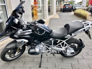 Bikerinnen kennenlernen