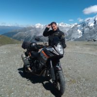 Frauen mit motorrad kennenlernen