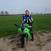Bikerinnen kennenlernen