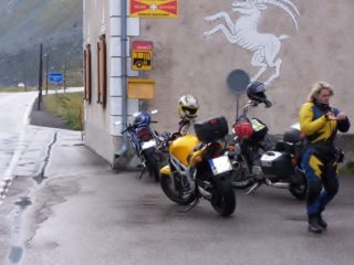 Motorradfahrer kennenlernen